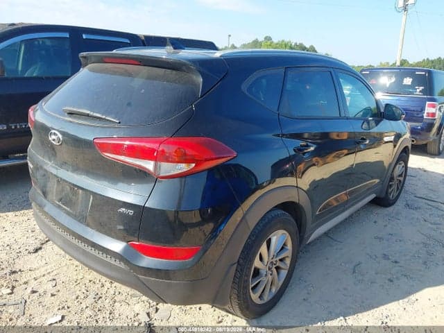2017 HYUNDAI TUCSON SE PLUS 4