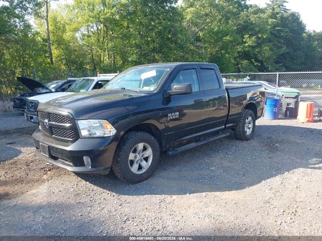 2018 RAM 1500 EXPRESS 4X4 6'4 BOX 2