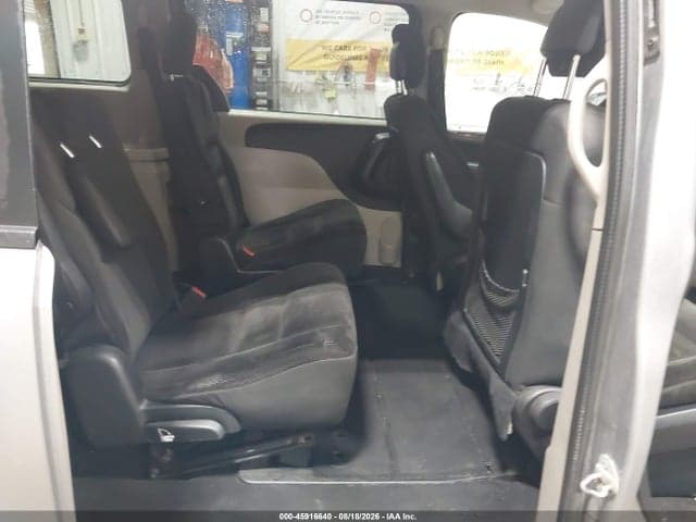 2018 DODGE GRAND CARAVAN SE 8