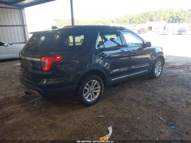 2017 FORD EXPLORER XLT 4