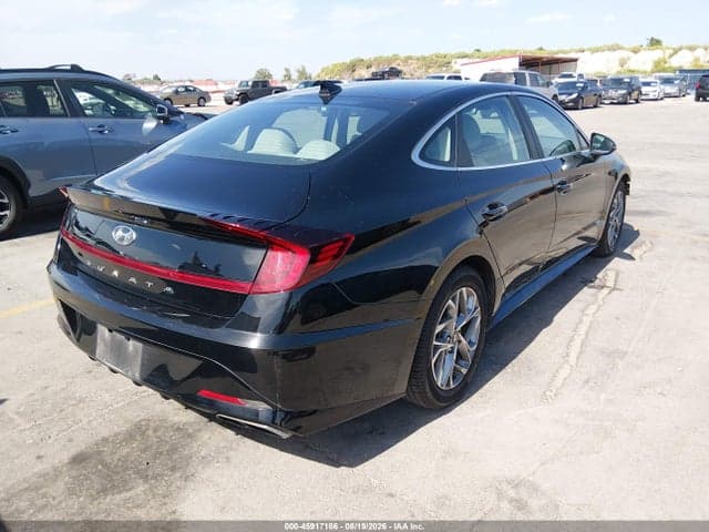 2020 HYUNDAI SONATA SEL 4