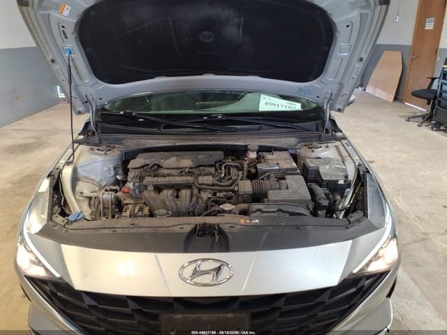 2021 HYUNDAI ELANTRA SE 10