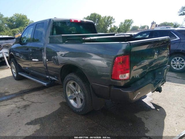 2017 RAM 1500 EXPRESS 4X4 6'4 BOX 3