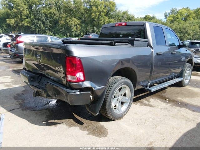 2017 RAM 1500 EXPRESS 4X4 6'4 BOX 4