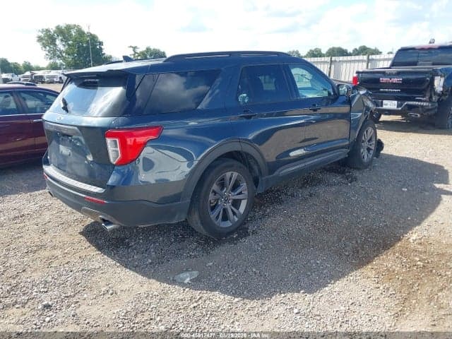 2022 FORD EXPLORER XLT 4