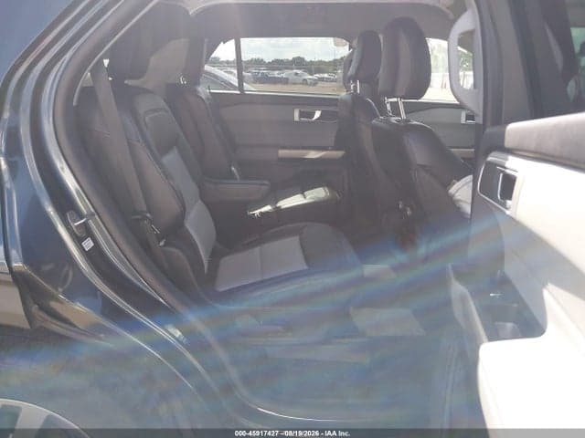 2022 FORD EXPLORER XLT 8