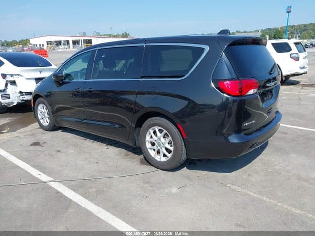 2017 CHRYSLER PACIFICA TOURING 3