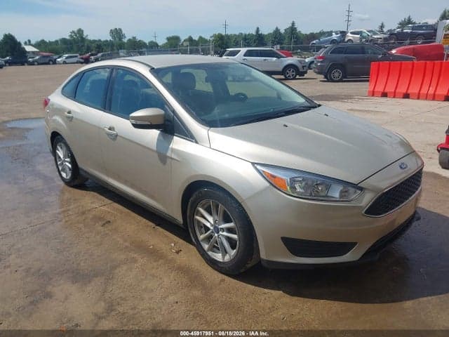 2017 FORD FOCUS SE 1
