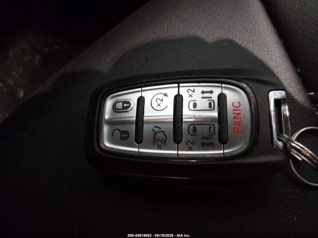 2026 CHRYSLER PACIFICA SELECT 11