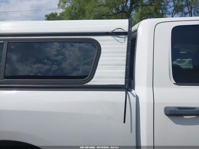 2017 RAM 1500 TRADESMAN 4X4 6'4 BOX 6