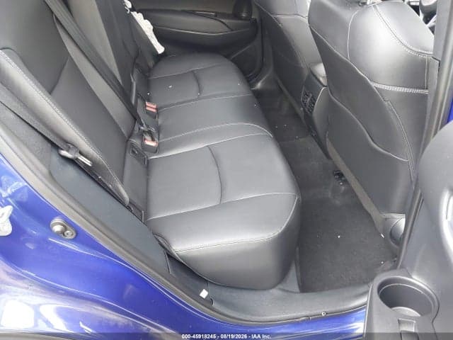 2023 TOYOTA COROLLA CROSS XLE 8