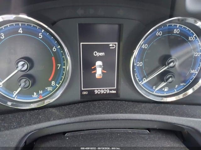 2019 TOYOTA COROLLA SE 7
