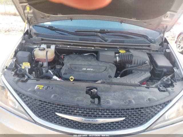 2017 CHRYSLER PACIFICA TOURING-L 10