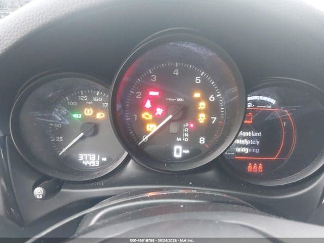 2024 PORSCHE MACAN T 7