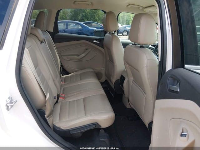 2017 FORD ESCAPE TITANIUM 8