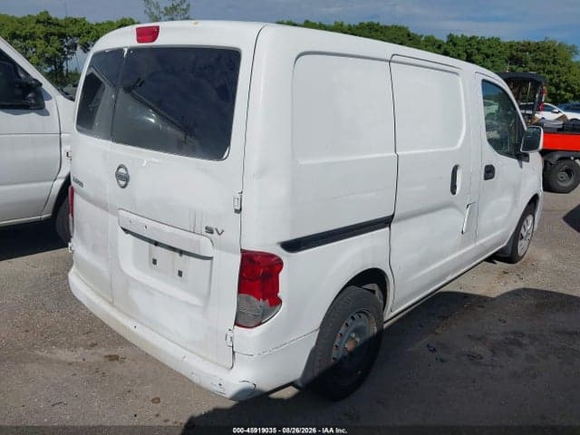 2017 NISSAN NV200 SV 4