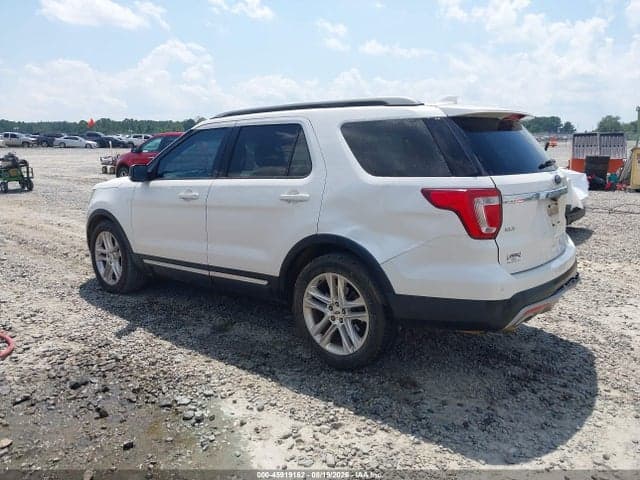 2017 FORD EXPLORER XLT 3
