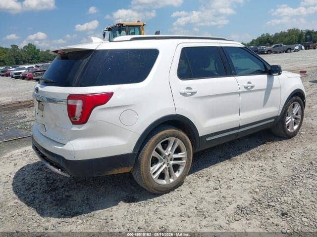 2017 FORD EXPLORER XLT 4
