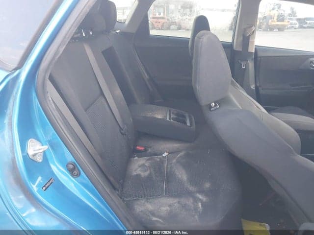 2018 TOYOTA COROLLA IM 8