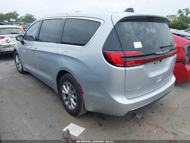 2026 CHRYSLER PACIFICA LIMITED 3