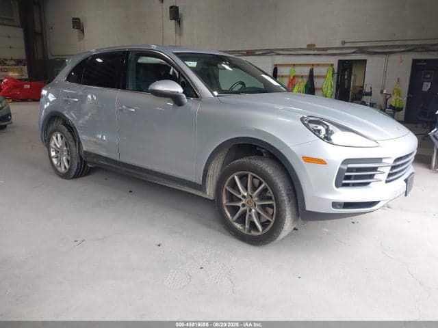 2019 PORSCHE CAYENNE S 1