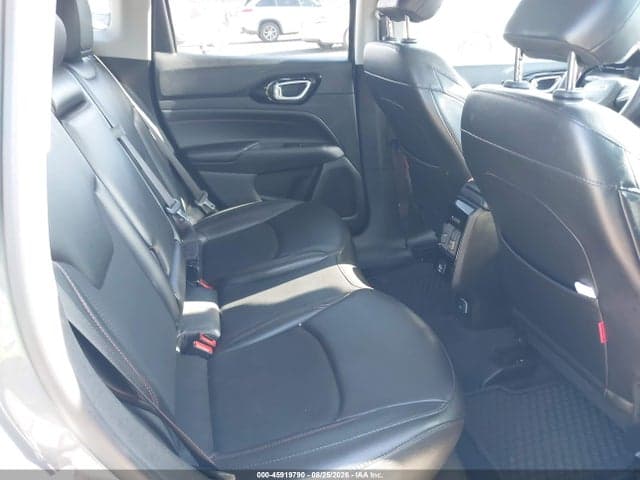 2022 JEEP COMPASS TRAILHAWK 4X4 8