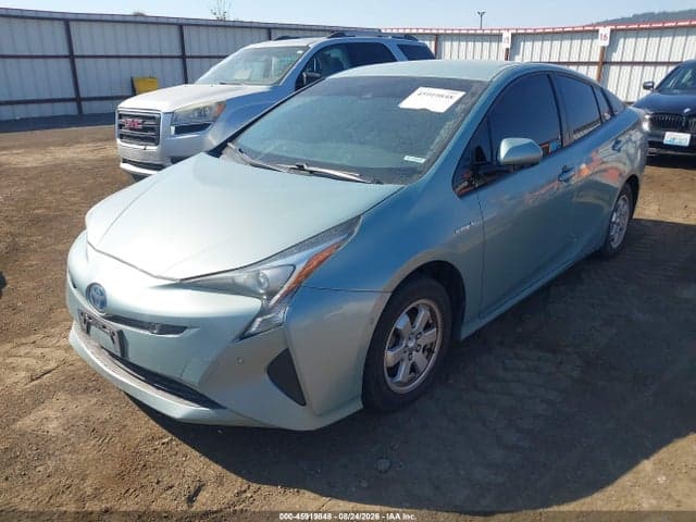 2017 TOYOTA PRIUS THREE 2