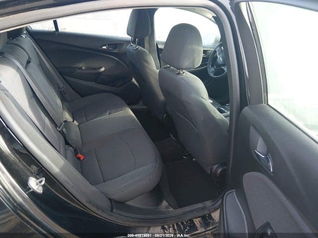 2017 CHEVROLET CRUZE LT AUTO 8