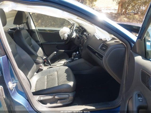 2017 VOLKSWAGEN JETTA 1.8T SEL 5