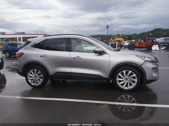 2021 FORD ESCAPE TITANIUM 12