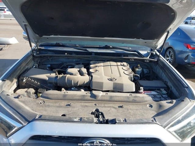 2017 TOYOTA 4RUNNER SR5 10