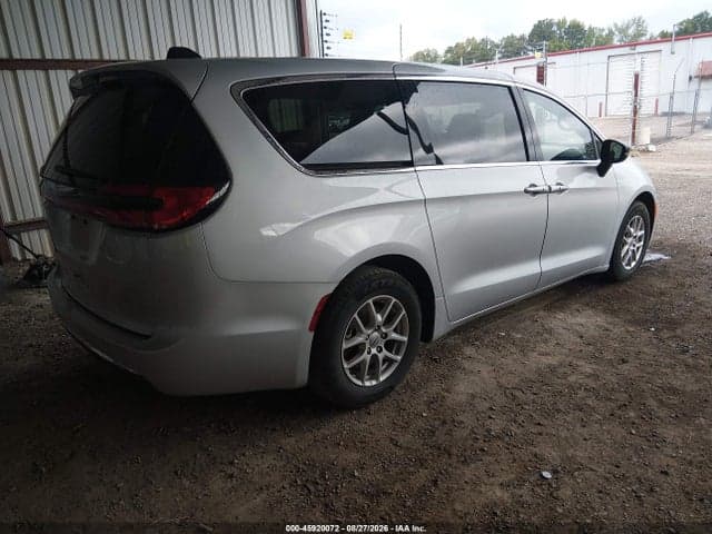 2024 CHRYSLER PACIFICA TOURING L 4