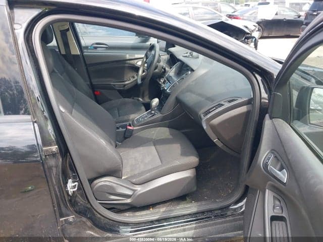 2017 FORD FOCUS SEL 5