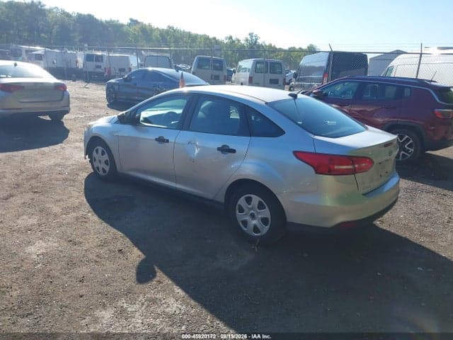 2017 FORD FOCUS S 3