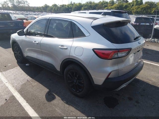 2020 FORD ESCAPE SE 3
