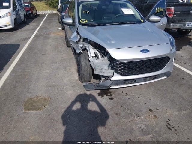 2020 FORD ESCAPE SE 6