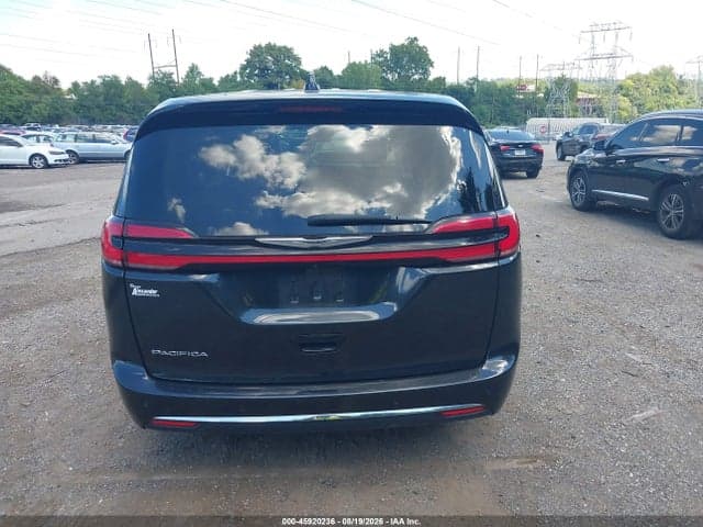 2023 CHRYSLER PACIFICA TOURING L 16