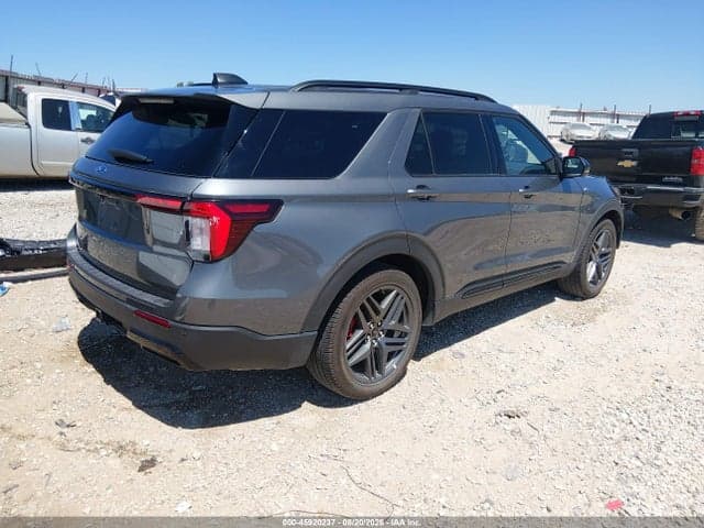 2026 FORD EXPLORER ST-LINE 4