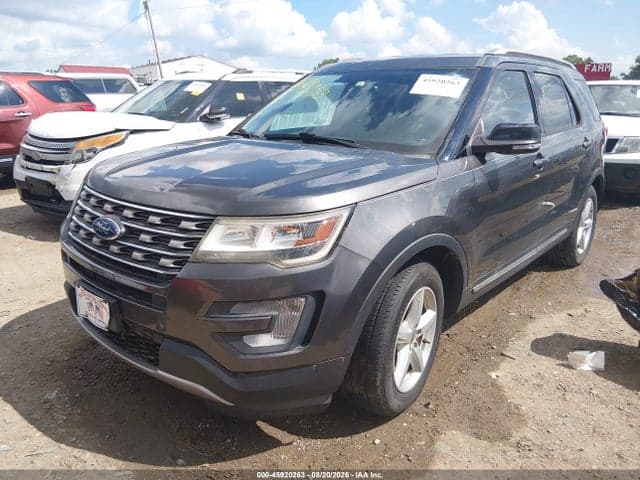 2017 FORD EXPLORER XLT 2
