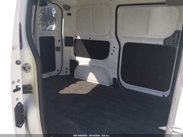 2019 NISSAN NV200 S 8