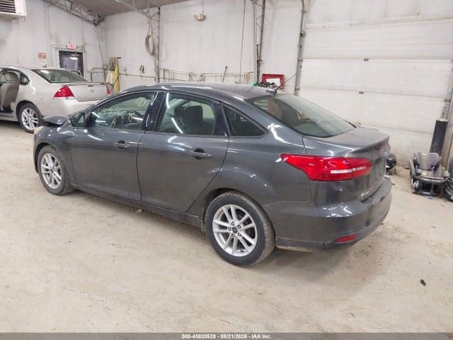 2017 FORD FOCUS SE 3