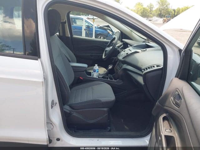 2017 FORD ESCAPE S 5