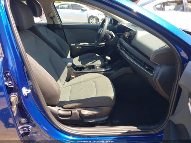 2025 KIA K4 LXS 5