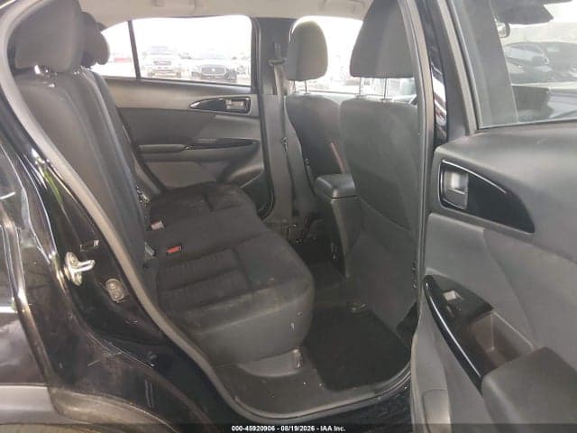 2022 MITSUBISHI ECLIPSE CROSS LE 8