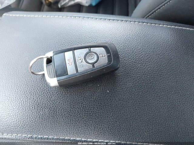 2017 FORD FUSION SE 11