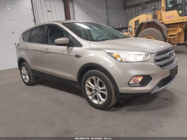 2017 FORD ESCAPE SE 1