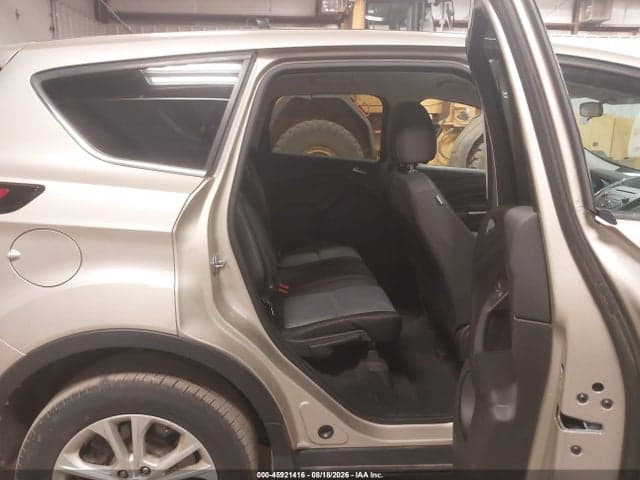 2017 FORD ESCAPE SE 8
