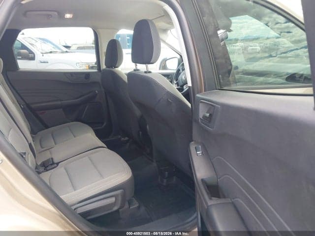 2021 FORD ESCAPE S 8