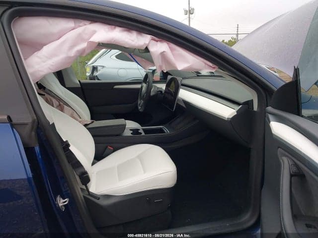 2023 TESLA MODEL Y 5
