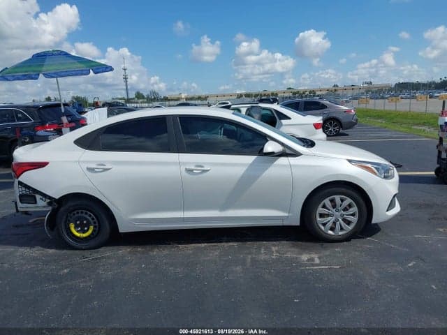 2022 HYUNDAI ACCENT SE 13
